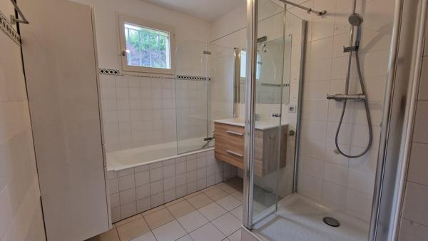 Appartement traversant T3 79m2