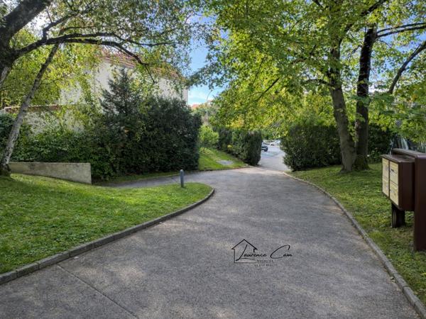 Saint-Cloud - 4 pièces 91 m² – 2 terrasses (60 m²) – esprit maison