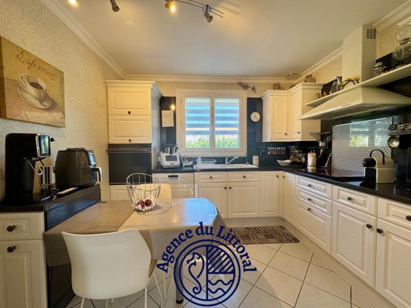 Maison 5 pièce(s) 3 chambre(s) 130.56 m²