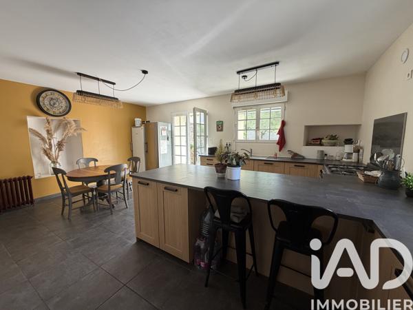 Maison à vendre 8 pièces 199 m² Dompierre-sur-Mer