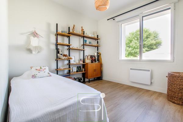 Villa 6 pièce(s) 5 chambre(s) 137 m²