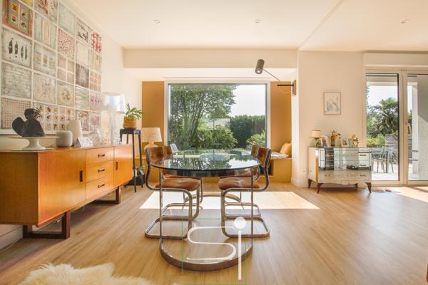 Villa 6 pièce(s) 5 chambre(s) 137 m²