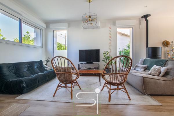 Villa 6 pièce(s) 5 chambre(s) 137 m²