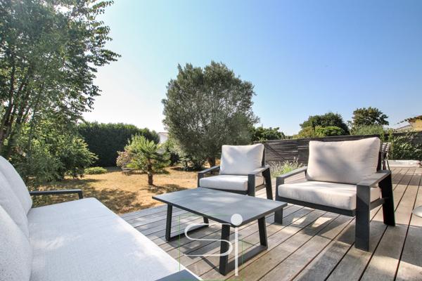 Villa 6 pièce(s) 5 chambre(s) 137 m²