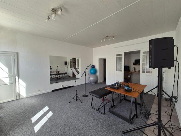 MAISON DE VILLE DE 300M2