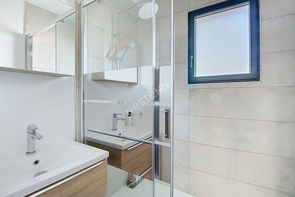 Maison Marignane de type 4 de 93m² avec jardin et stationnements