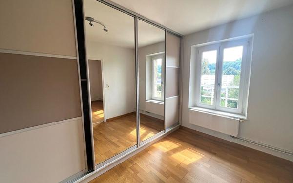 Appartement à louer    4 pièces •  Bar-le-Duc