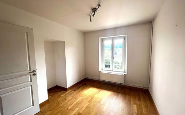Appartement à louer    4 pièces •  Bar-le-Duc
