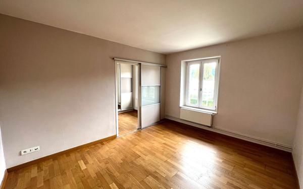 Appartement à louer    4 pièces •  Bar-le-Duc