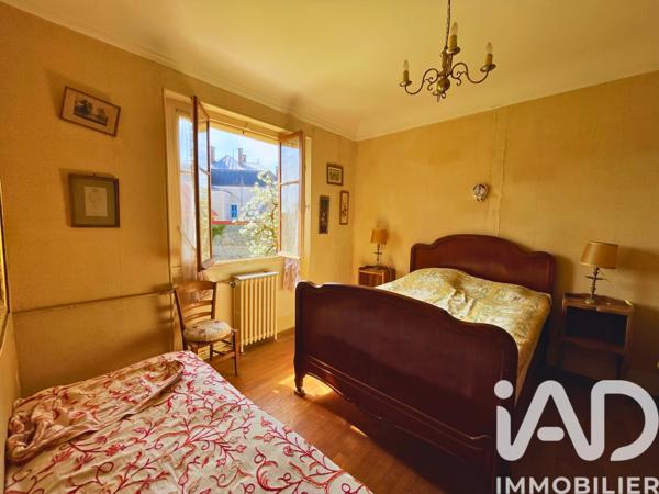 Maison à vendre 10 pièces 187 m² Entrains-sur-Nohain