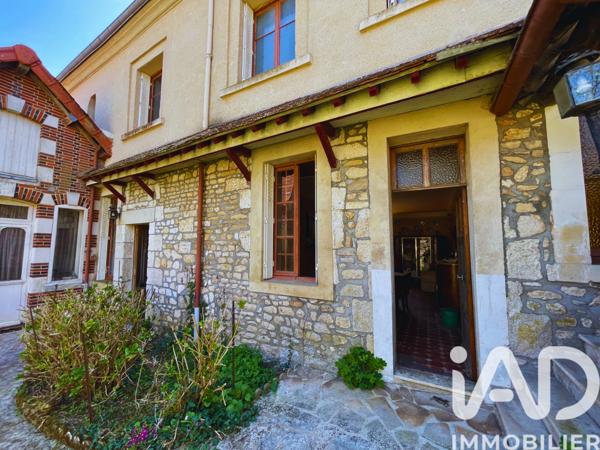 Maison à vendre 10 pièces 187 m² Entrains-sur-Nohain