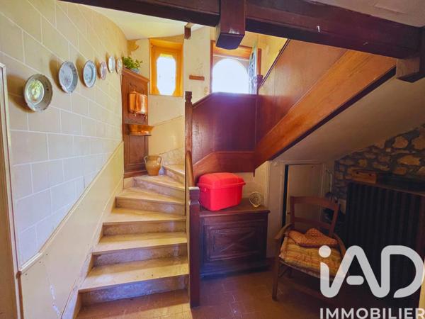 Maison à vendre 10 pièces 187 m² Entrains-sur-Nohain