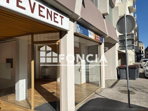 À vendre Local commercial 31.27 m² - Tarbes 65000