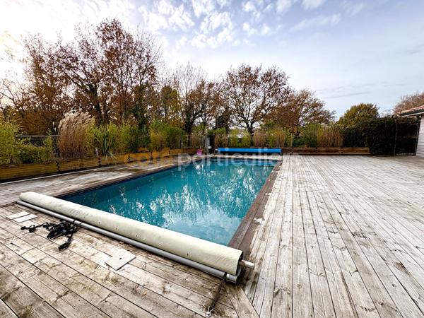 Vente Maison273 m² - 9 Pièces - GRAYAN ET L HOPITAL (33590)