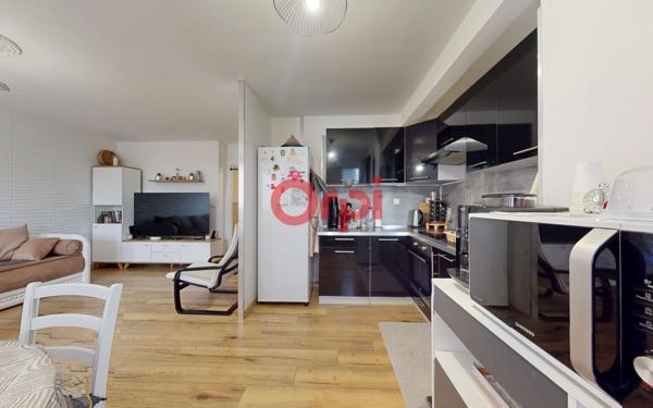 Appartement à vendre    3 pièces • 72,02 m2 Clichy-sous-Bois