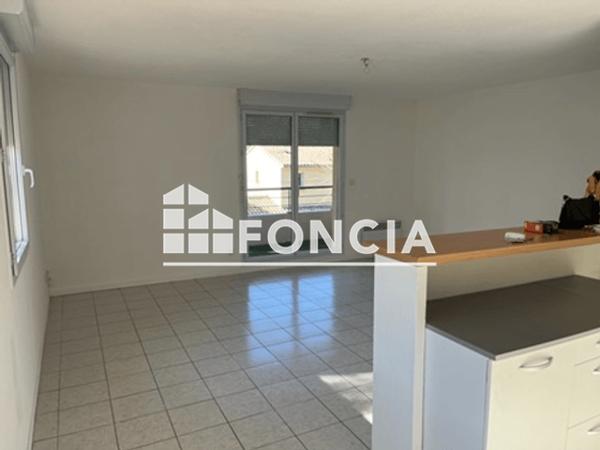 Location Appartement 3 pièces 64.66 m² - Auch 32000