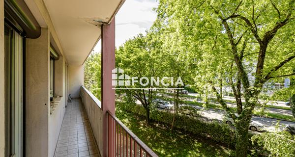 À vendre Appartement 5 pièces 71.32 m² - Saint-martin-d'hères 38400