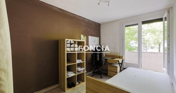 À vendre Appartement 5 pièces 71.32 m² - Saint-martin-d'hères 38400
