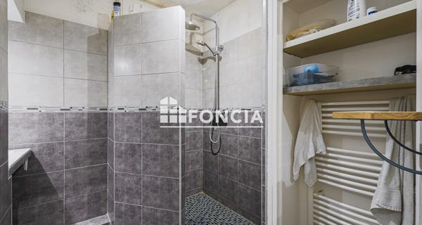 À vendre Appartement 5 pièces 71.32 m² - Saint-martin-d'hères 38400