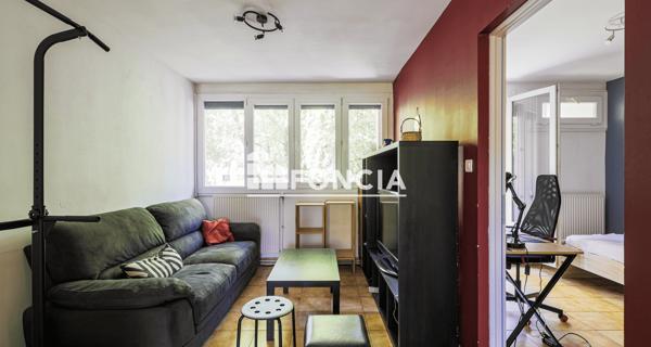 À vendre Appartement 5 pièces 71.32 m² - Saint-martin-d'hères 38400