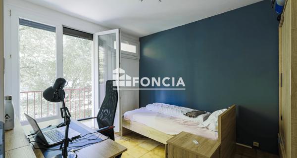 À vendre Appartement 5 pièces 71.32 m² - Saint-martin-d'hères 38400