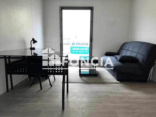 Location Studio meublé 27.92 m² - 3 RUE DU MONT Rouen 76000