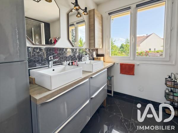Maison à vendre 5 pièces 120 m² Milly-la-Forêt