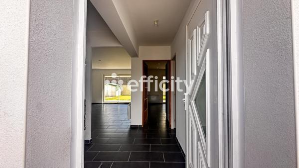 Maison
         5 pièces
        - 116 m² 229 000 € *