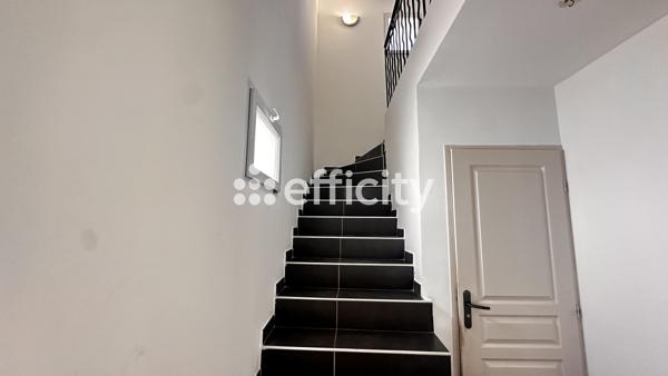 Maison
         5 pièces
        - 116 m² 229 000 € *