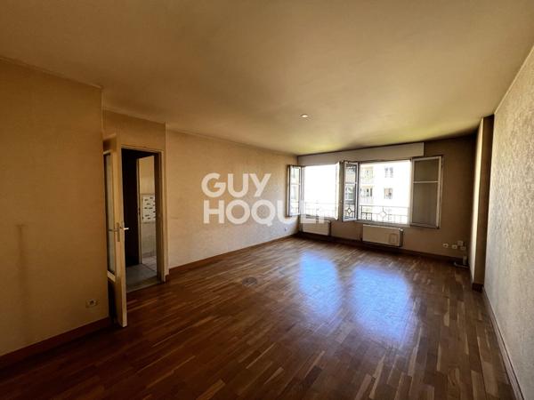 Appartement  T2 + cave Croix Rousse dans résidence standing