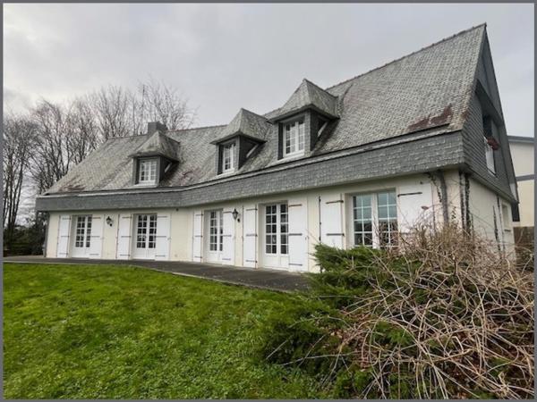 Maison à GUIPAVAS, 29490 - 8 pièces 220m²