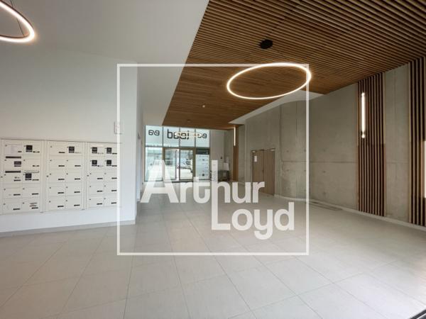 Bureaux à louer à Montpellier Cambacérès avec parkings privatifs