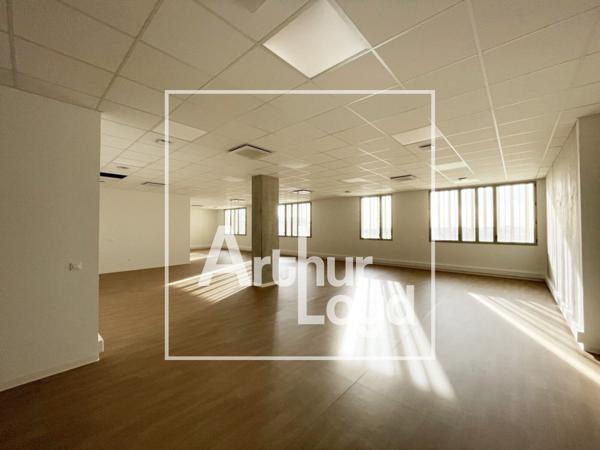 Bureaux à louer à Montpellier Cambacérès avec parkings privatifs