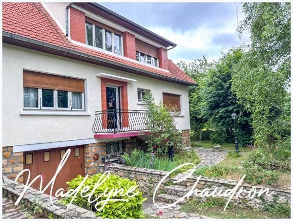 A vendre - maison 200m² à fort potentiel - 8 pièces - SAINT VRAIN (91)