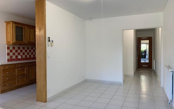 Appartement à louer    2 pièces • 45,90 m2 Nîmes