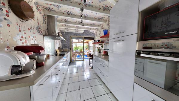 Maison à Lanton sur le port de Cassy