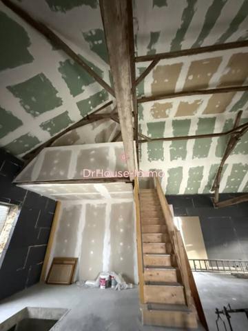 Maison à vendre 6 pièces de 266 m²