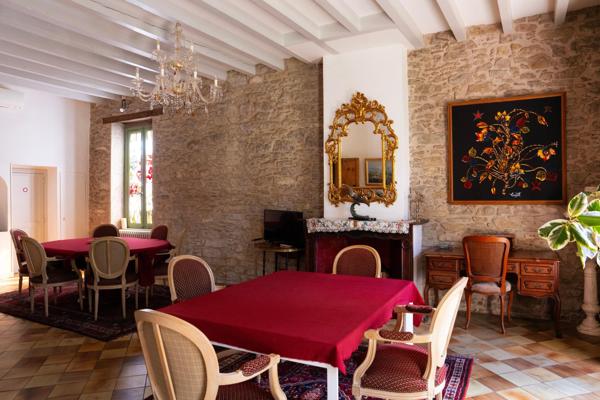 Propriété 450 m² avec piscine à Carcassonne