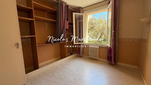 T4 avec ascenseur, garage et balcons
