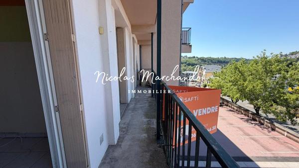 T4 avec ascenseur, garage et balcons
