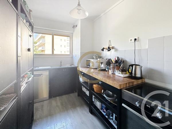 Appartement F5 à vendre  5 pièces - 102 m2 VERSAILLES - 78