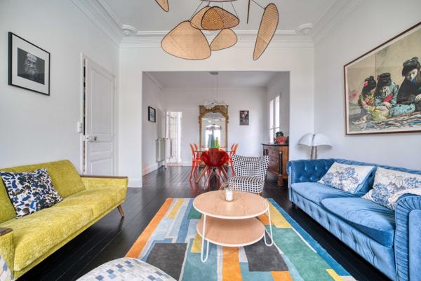 Charme et élégance en bord de mer : maison familiale avec jardin et piscine