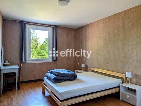Appartement
         6 pièces
        - 160 m² Exclusivité 315 000 € *