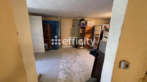 Maison
         4 pièces
        - 96 m² Exclusivité 310 000 € *