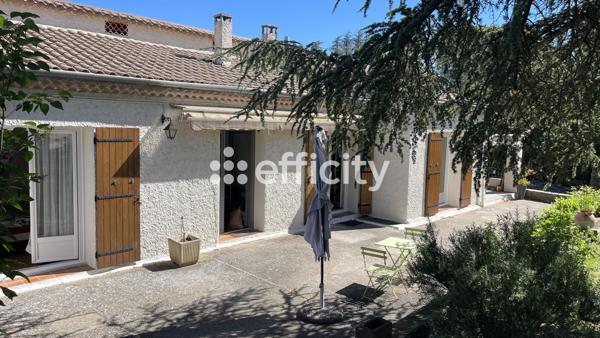 Maison
         4 pièces
        - 96 m² Exclusivité 310 000 € *