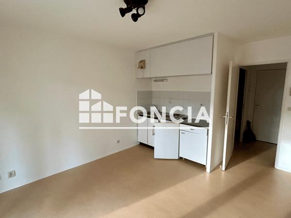 Location Studio 21.17 m² - 17 RUE DU DAUPHINE Vandoeuvre Les Nancy 54500