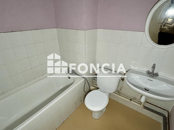 Location Studio 21.17 m² - 17 RUE DU DAUPHINE Vandoeuvre Les Nancy 54500
