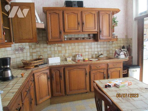 Immeuble à VENDRE DESVRES (ancien café-hôtel)