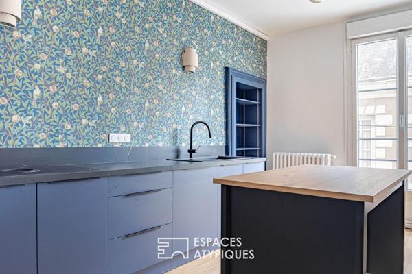 Appartement de caractère rénové avec parking en coeur de ville