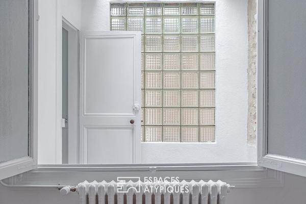 Appartement de caractère rénové avec parking en coeur de ville